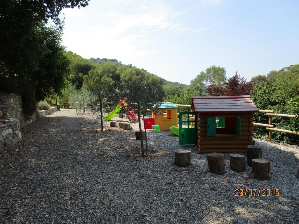 Agriturismo Rio Castello Andora Exterior photo